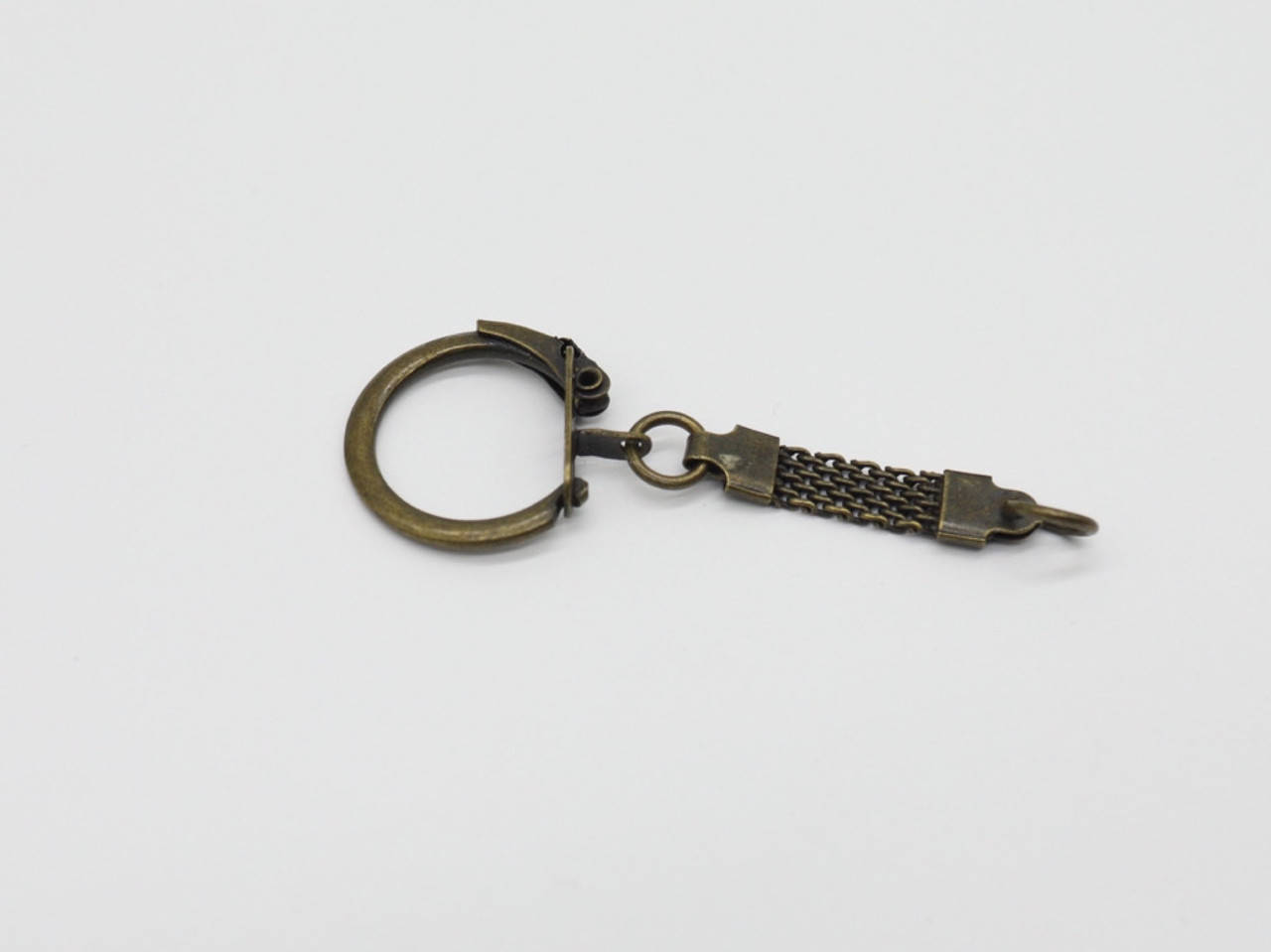 

Фурнитура для брелков. Кольчуга. Цвет старая латунь 23мм