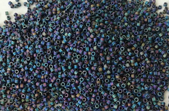 

Японський бісер Miyuki Delica 11/0 DB0871 Matted Black AB