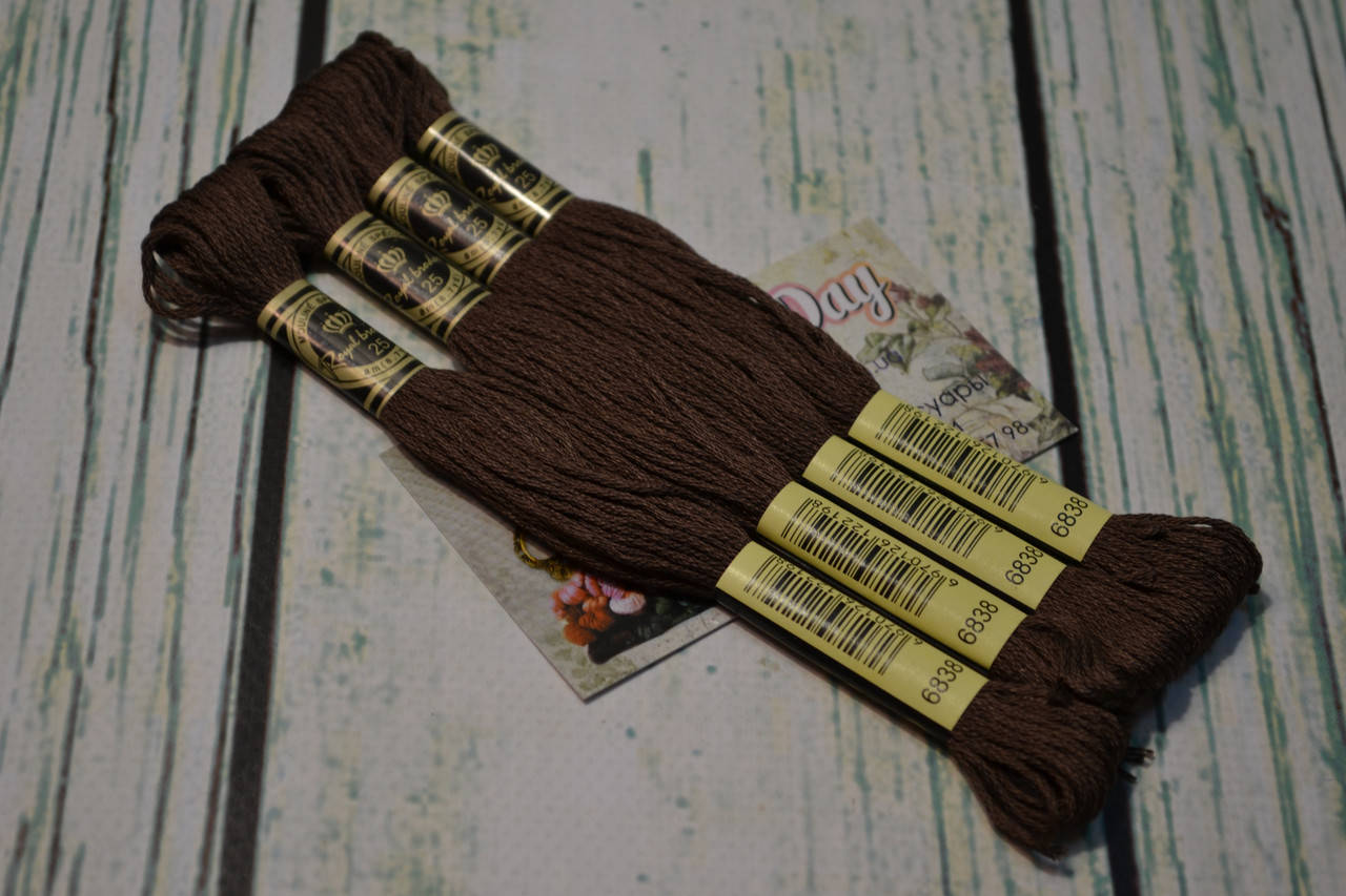 

Мулине Royal Broderie, цвет №838