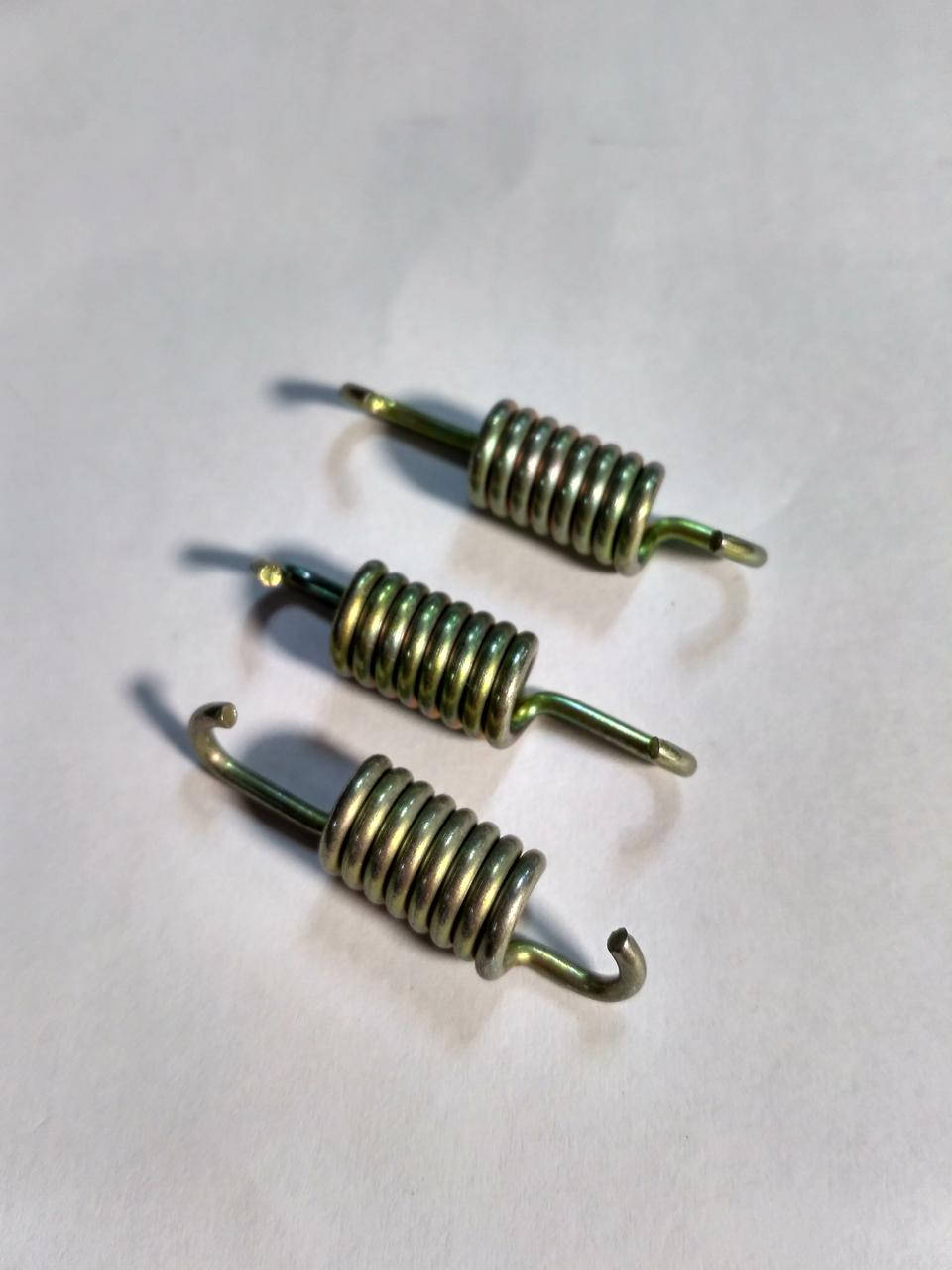 

Пружинки колодок сцепления Honda Dio AF-27/28/34; 4T GY6-50/60/80 (1500 об)