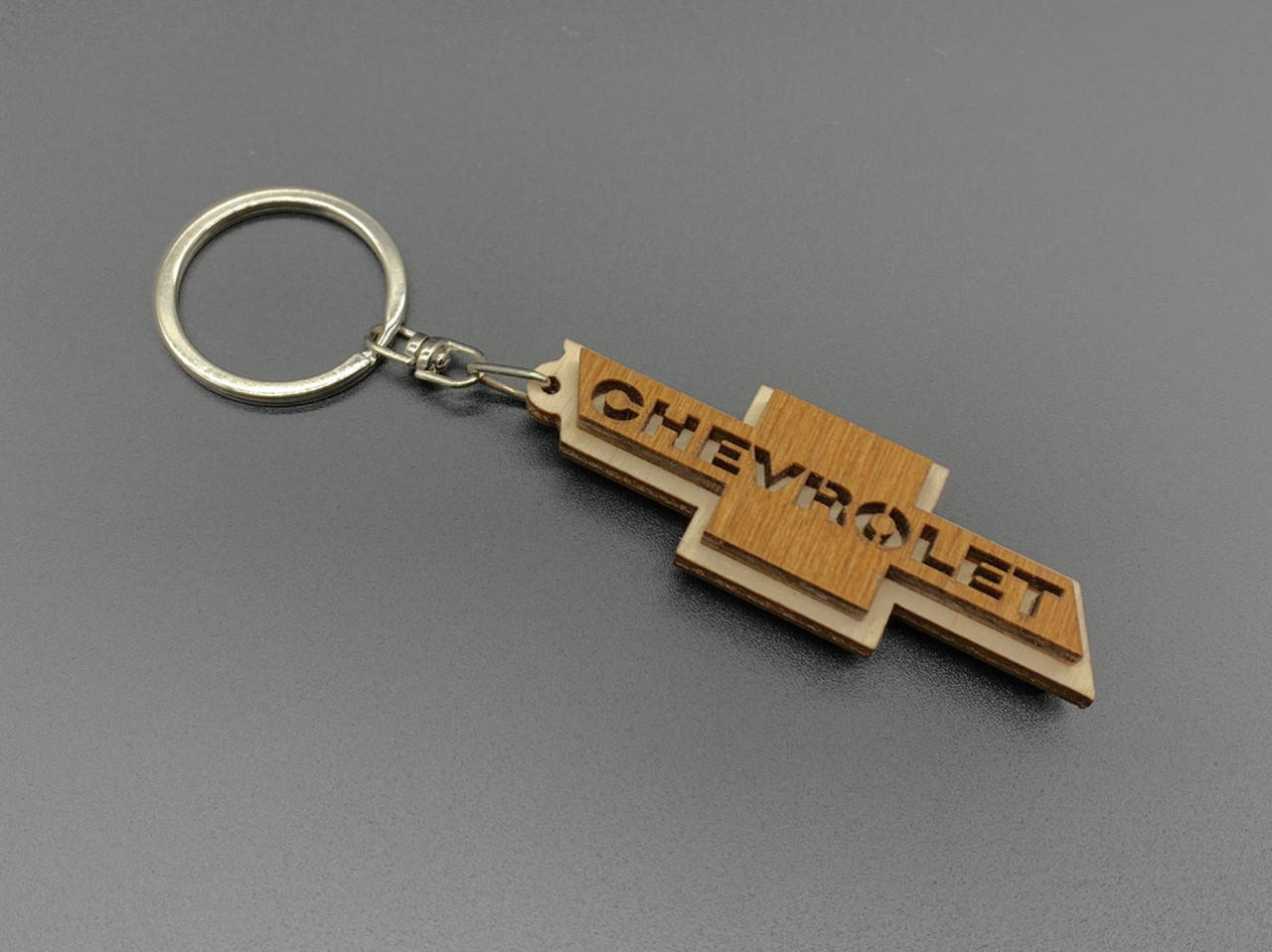 

Брелок деревянный Chevrolet. 7см, Коричневый