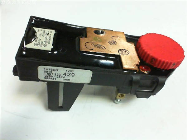 

Регулятор числа оборотов Bosch GWS15-125CIE 1607233475