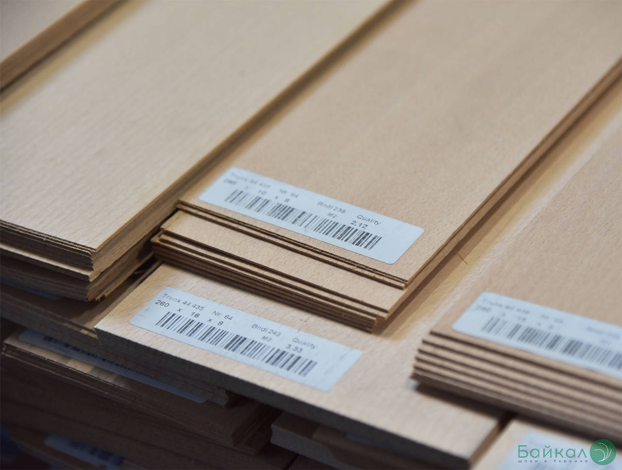 

Шпон Бука - 1,5 мм длина от 2,10 - 3,80 м / ширина от 10 см (I сорт)