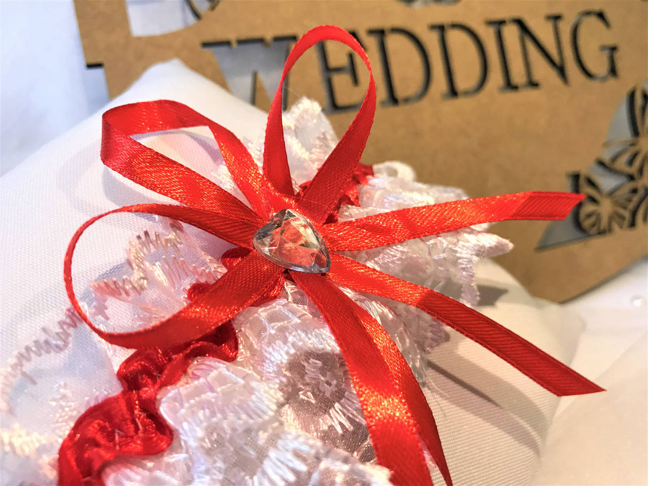 

Топ! Свадебная подвязка Марселла для Невесты на ногу, Красная