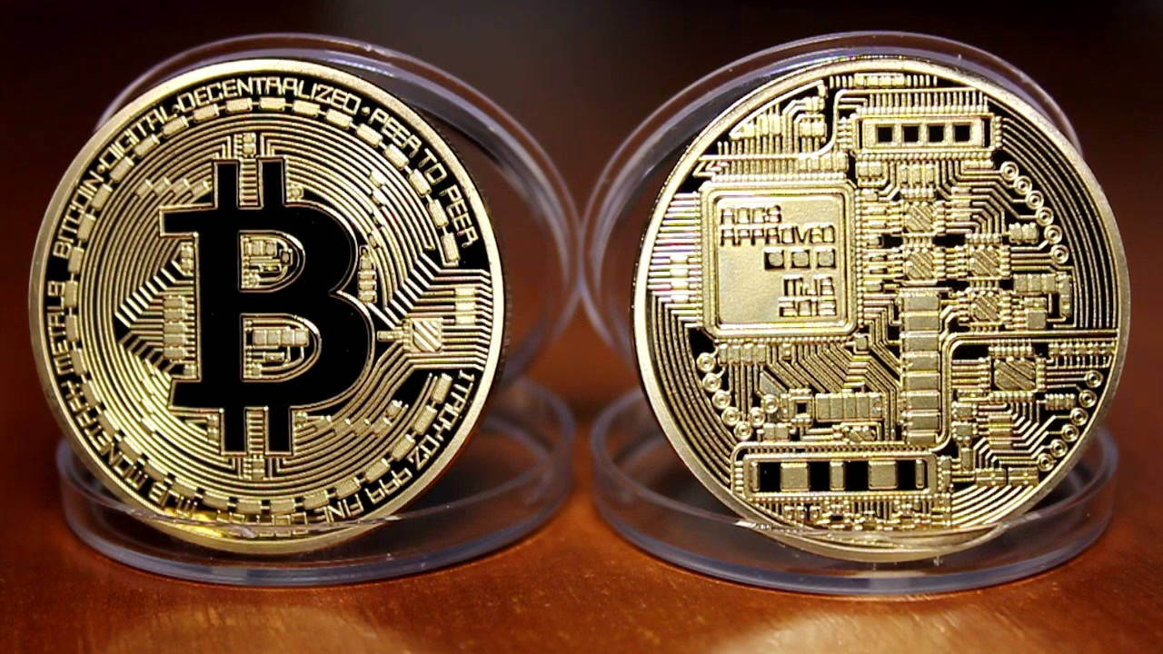 

Коллекционная монета Биткоин, Золотистый