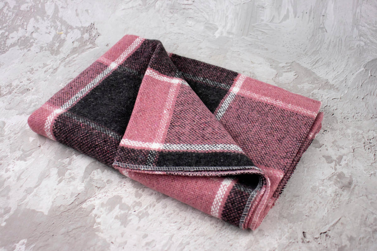 

Шерстяной плед детский Vladi Palermo (Влади Палермо) Розовый 100х140 Шерсть 20% (3107)