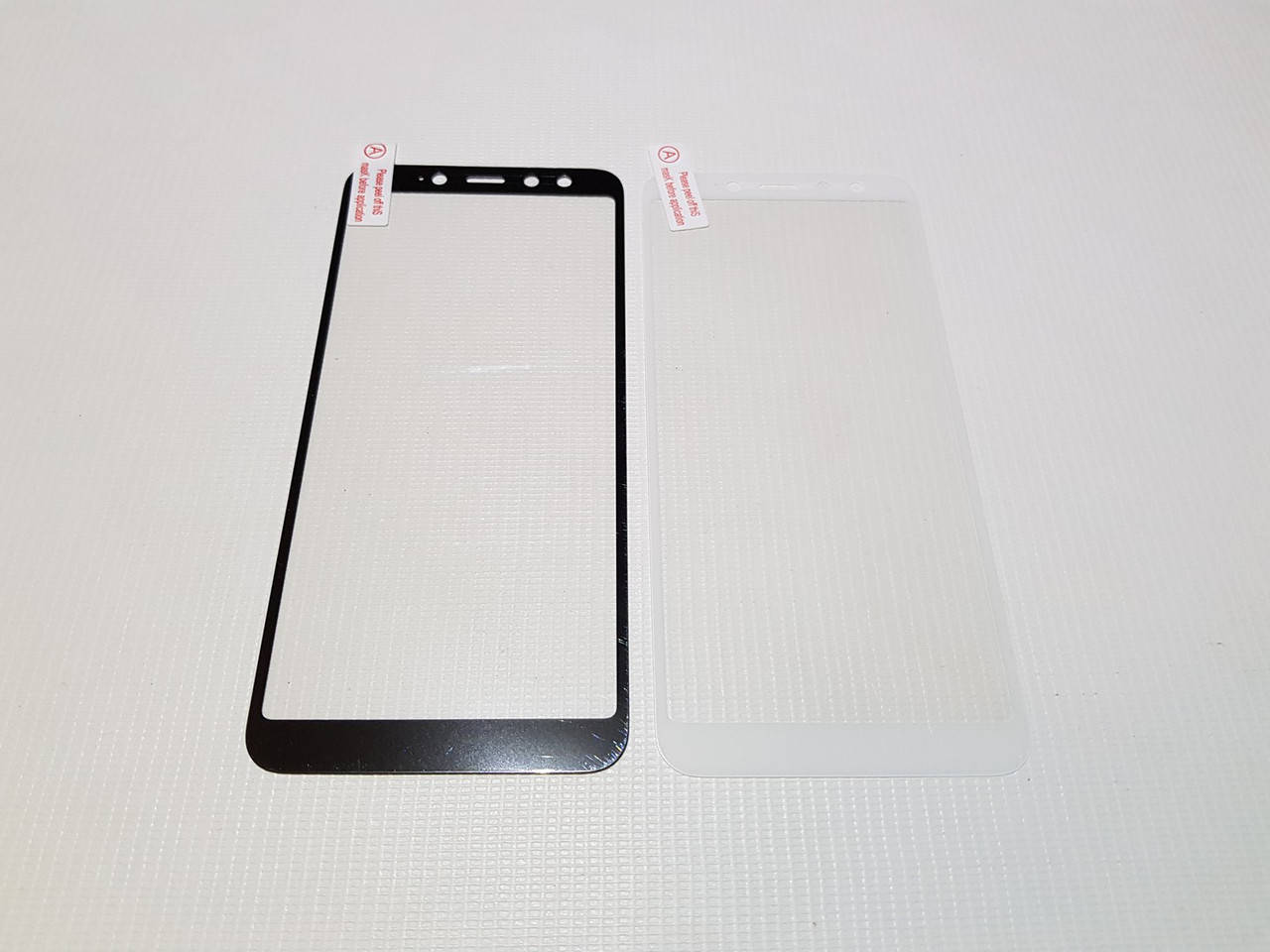 

Оригинальное защитное стекло для Xiaomi Mi 6X, Mi A2 (полноразмерное), Черный