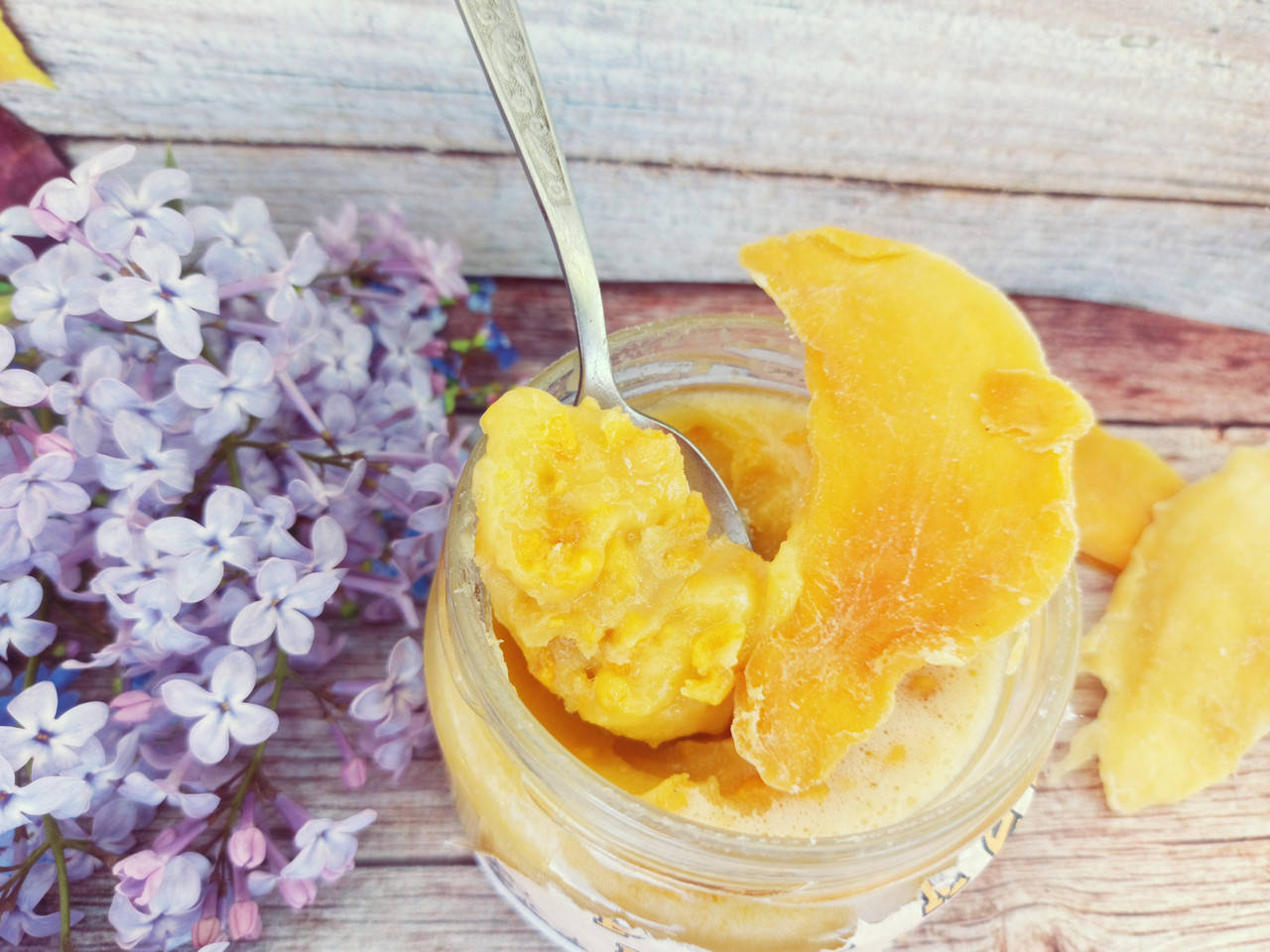 

Крем-мед Манго 0,25 л (280 грам)