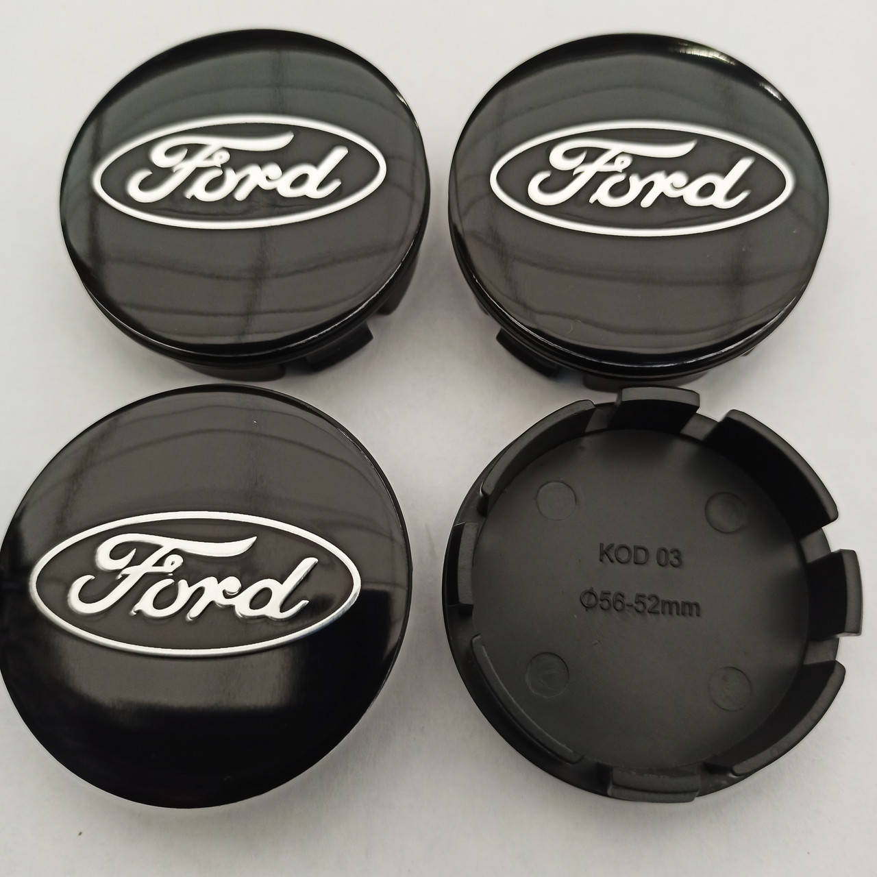 

Колпачки в диски Ford 52-56 мм черные