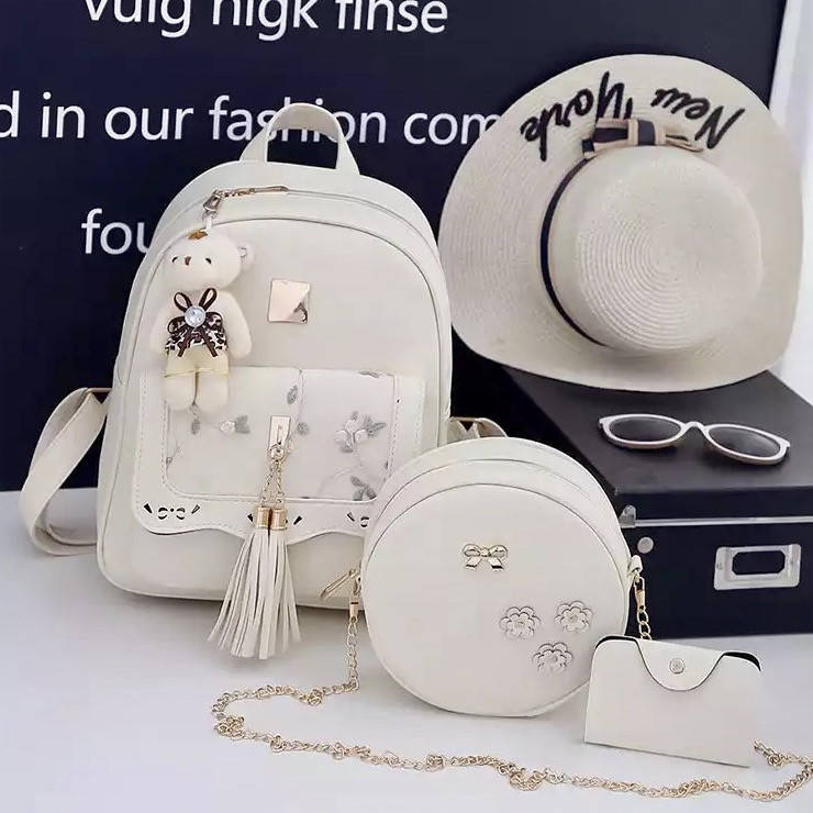 

Женский рюкзак городской Каролина набор 3 в 1 с сумочкой, визитницей и брелком мишка Белый 2076