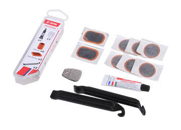 

Велоаптечка Zefal Repair Kit Universal 1122 з бортувальними лопатками