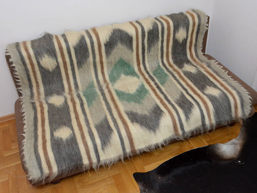 

Полутороспальный Карпатский плед из шерсти. Лижник 22