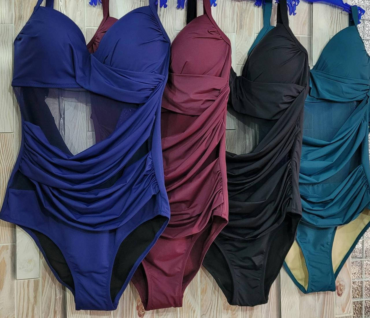 

Купальник женский сдельный в четырёх расцветках чашка С Д Черный, 50