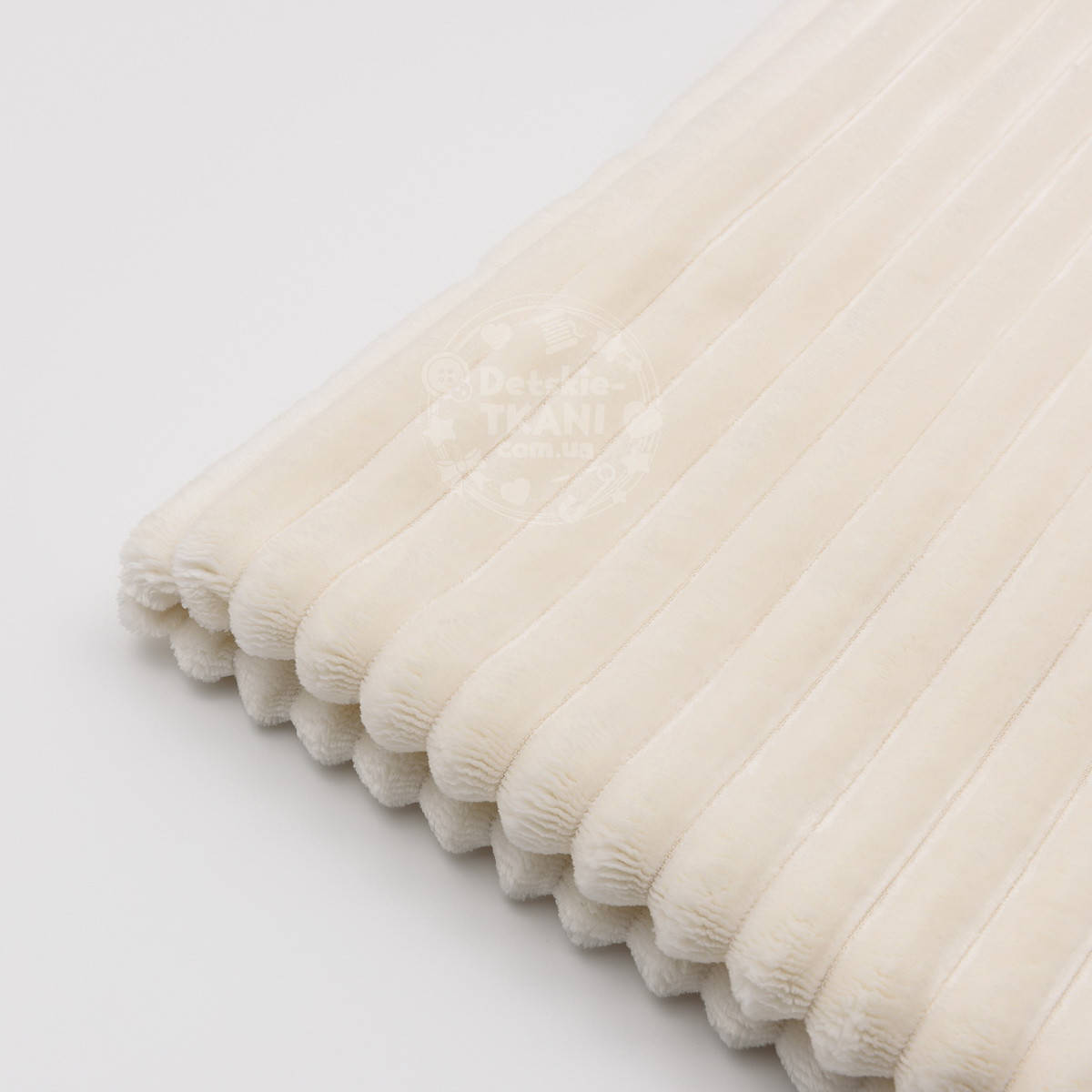 

Отрез плюша Stripes цвета слоновой кости, размер 100*80 см