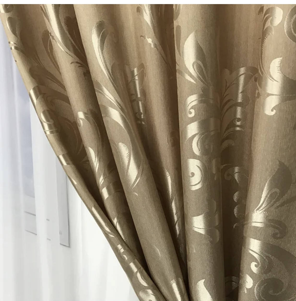 

Комплект жаккардовых шторы Жаккардовые шторы с подхватами Шторы 150х270 Цвет Бежевый