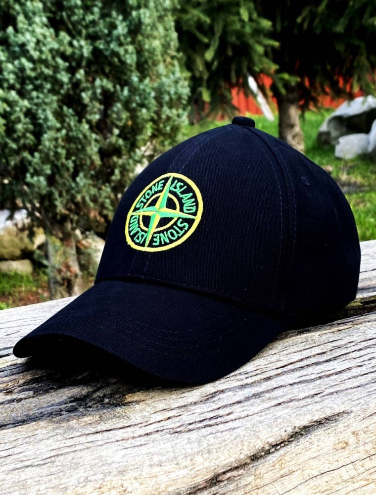 

Кепка Stone Island Universal черная, Черный