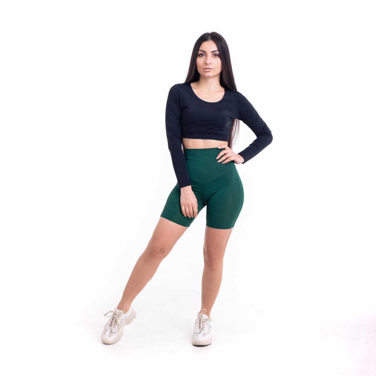 

Велосипедки, Черный