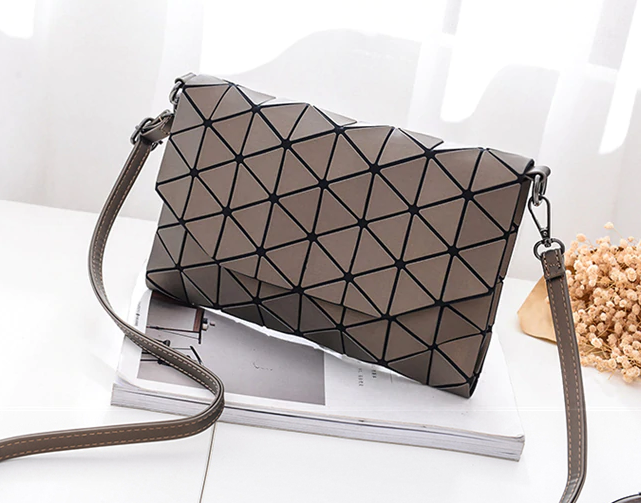 

Сумка клатч женская коричневая код 3-402, Коричневый