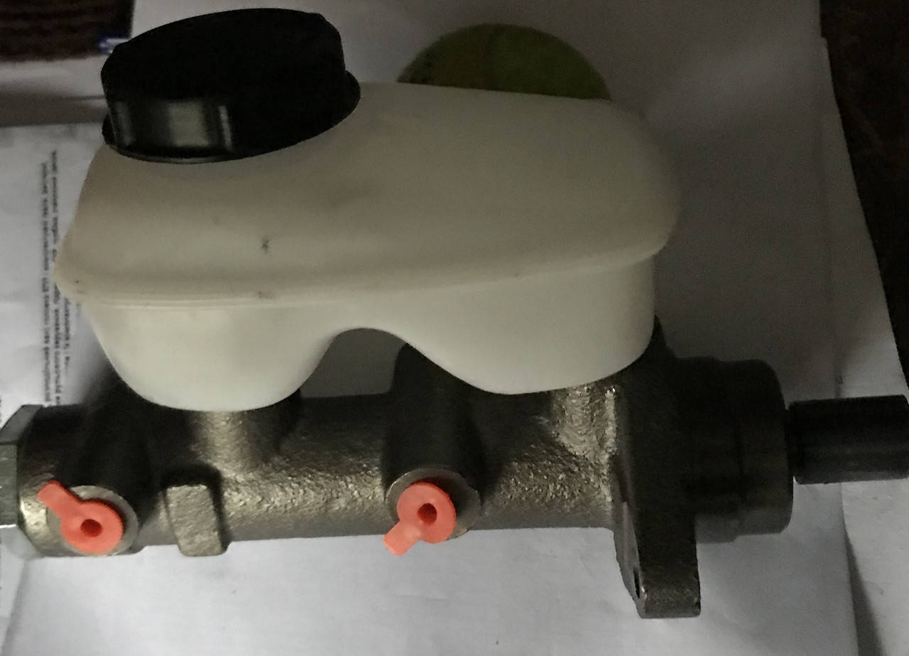 

Главный тормозной цилиндр на Москвич 412