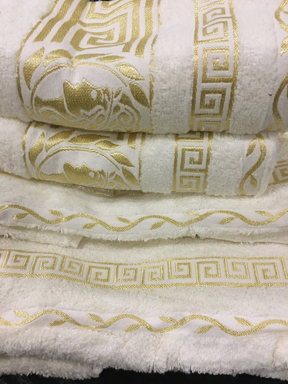 

Набор банных махровых полотенец ВЕРСАЧЕ молочный (2 банных+2 для лица) ТТ1020-18