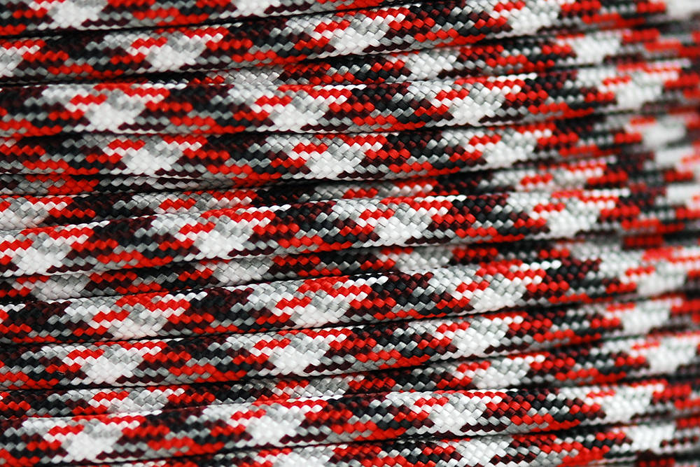 

Американский паракорд 550 Type III (Red Camo)