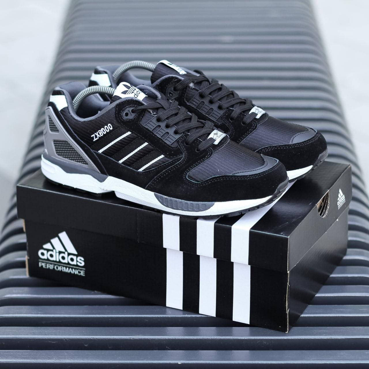 

Кроссовки мужские Adidas ZX8000, Черный