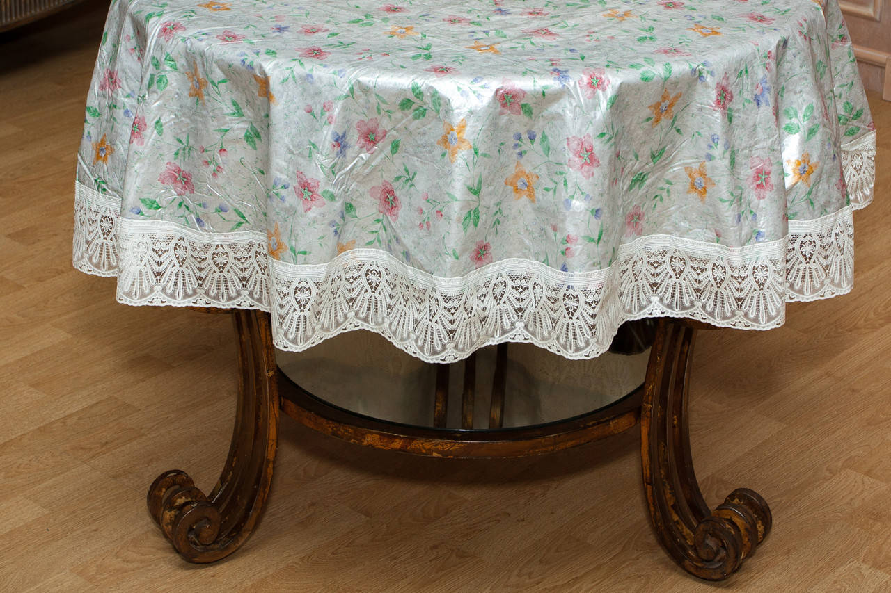 

Скатерть виниловая на флизелиновой основе XOPC-M "Шелкография" овал 150х230см 3018-9