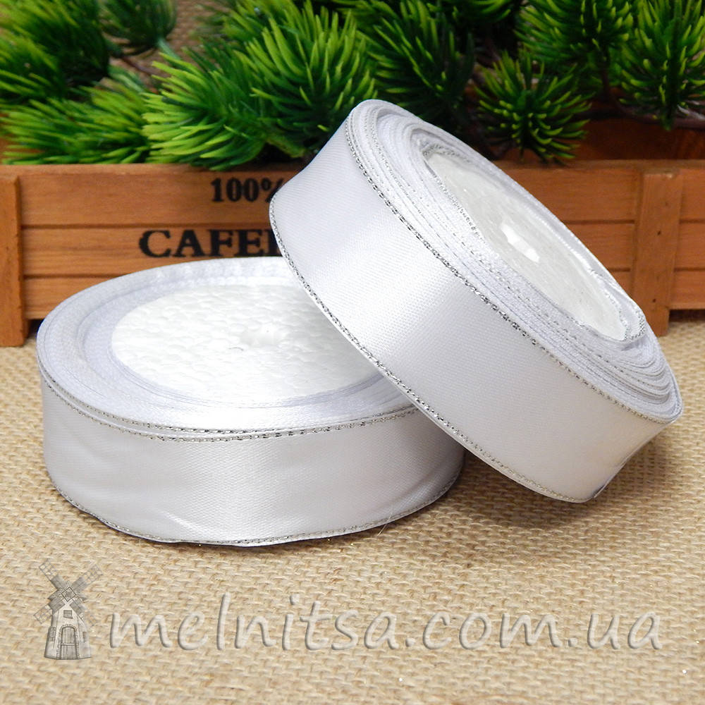 

Атласная лента с люреском 2,5 см, белый+серебро