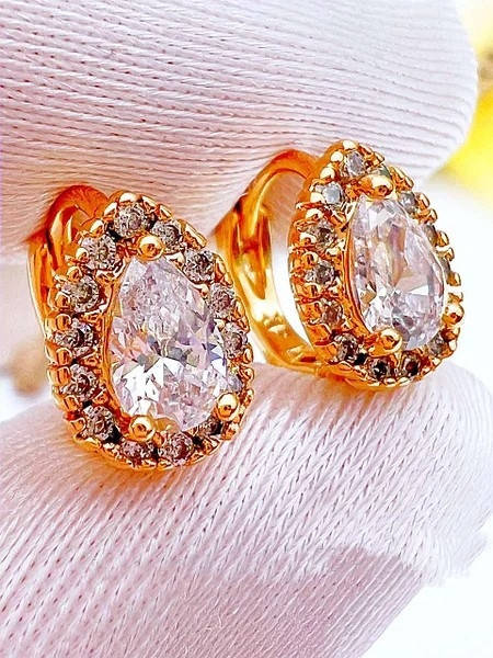 

Маленькие детские сережки из медицинского золота. Ювелирная бижутерия Xuping