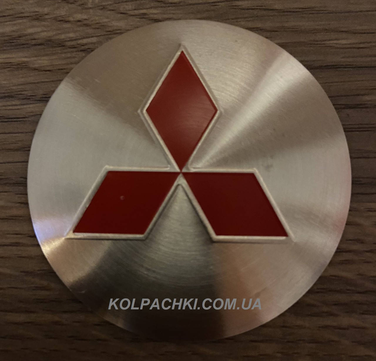 

Наклейки для колпачков с логотипом Mitsubishi 56 мм наклейки Mitsubishi 56 мм