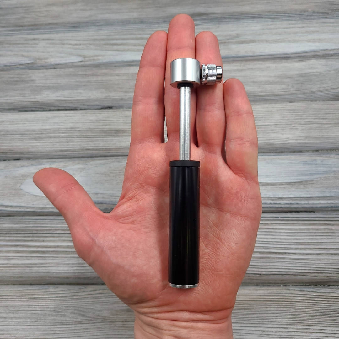 

Маленький насос для велосипеда 10 см (Маленький и эффективный насос) Мини насос для велосипеда.