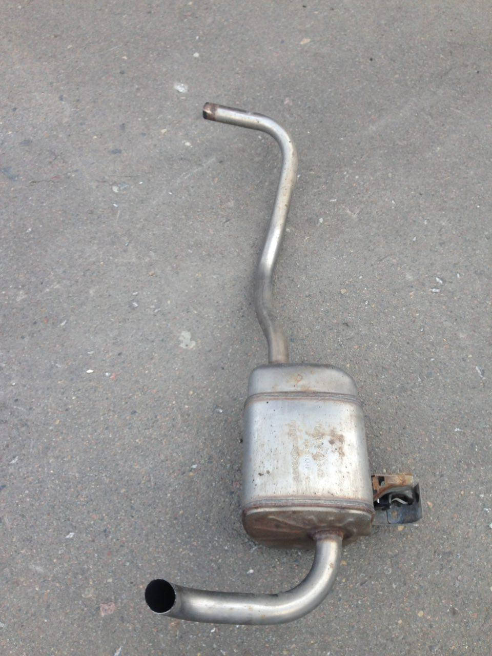 

Глушитель выхлопных газов конечный б/у Рено Меган 2 Renault Megan 2 8200023538