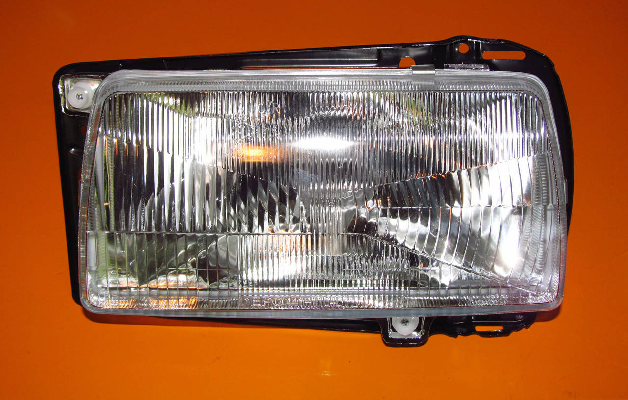 

Фара передняя левая Depo 441-1104L-LD-EH VW jetta 2
