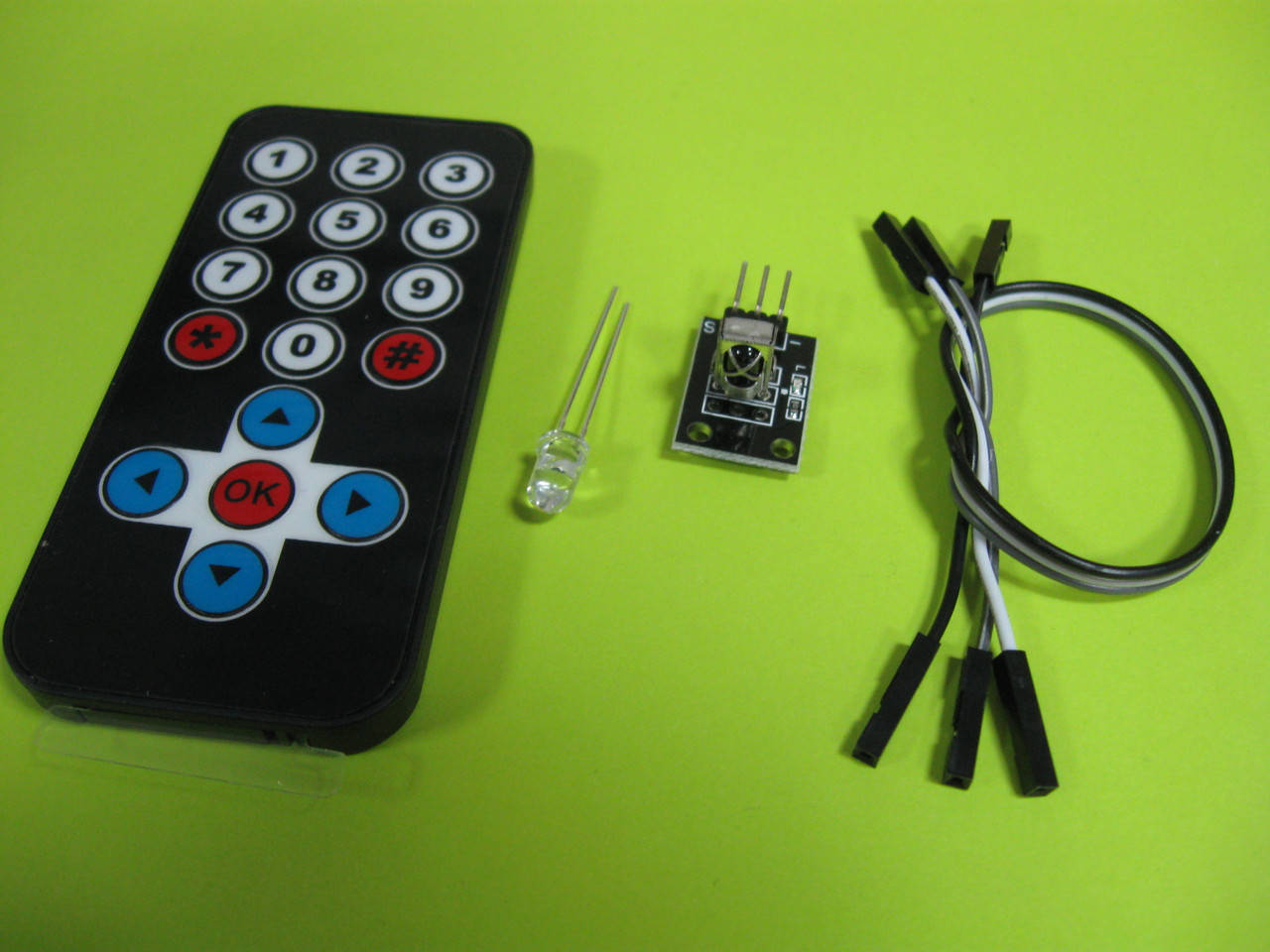 

Беспроводной комплект (пульт ДУ + ИК-модуль приемника KY-022) REMOTE CONTROL ARDUINO
