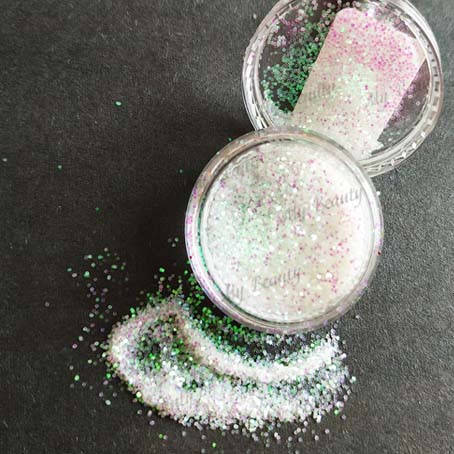 

Блёстки 1мм (белый переливается в розовый и зелёный)