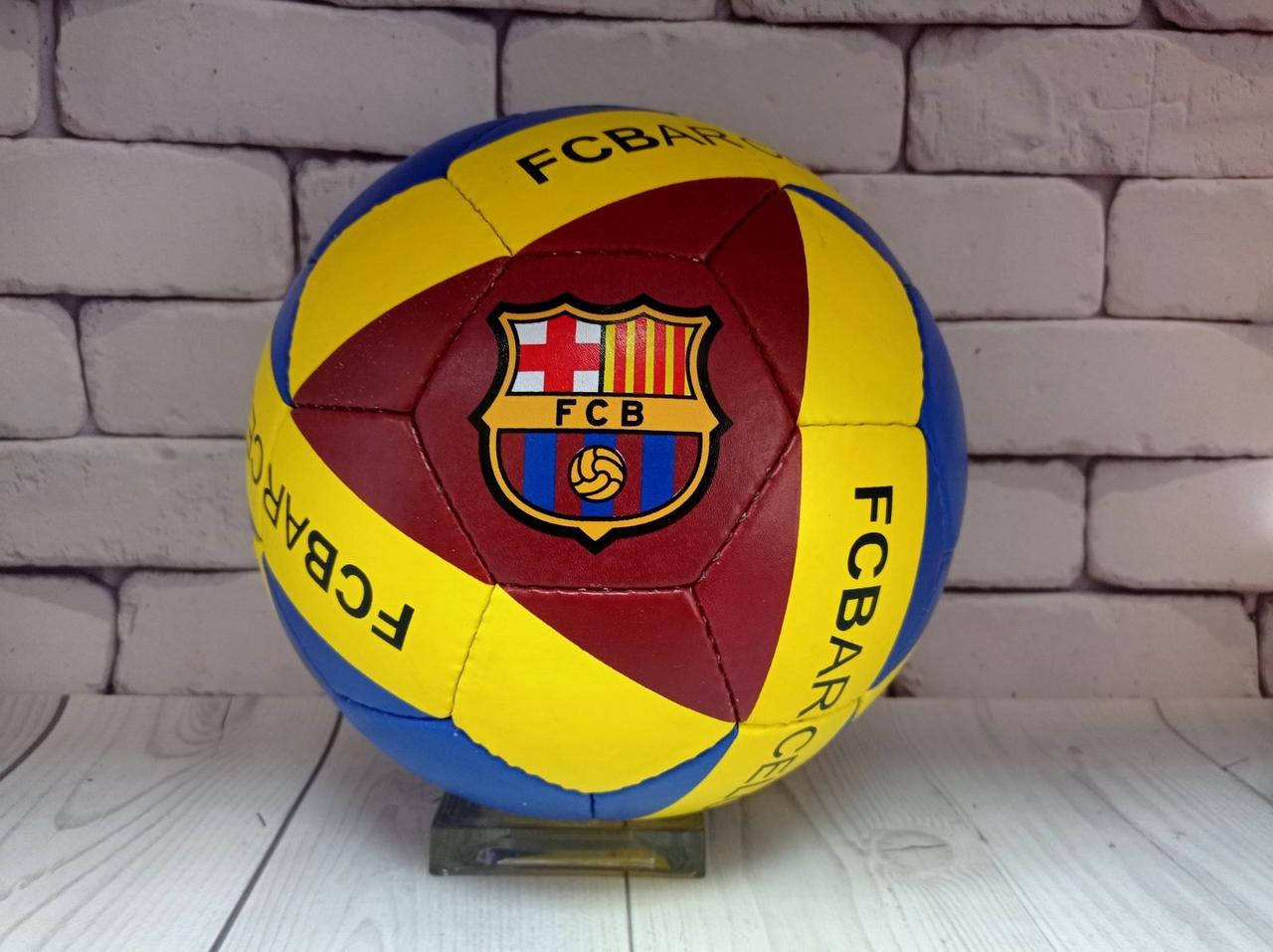

Мяч футбольный клубный синий с желтым Барселона ( Пакистан )
