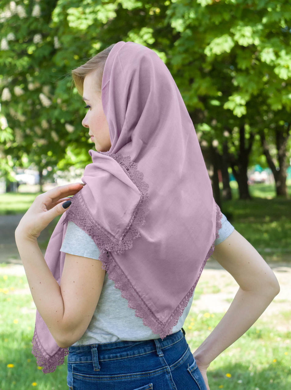 

Платок натуральный нарядный с кружевом Элизе