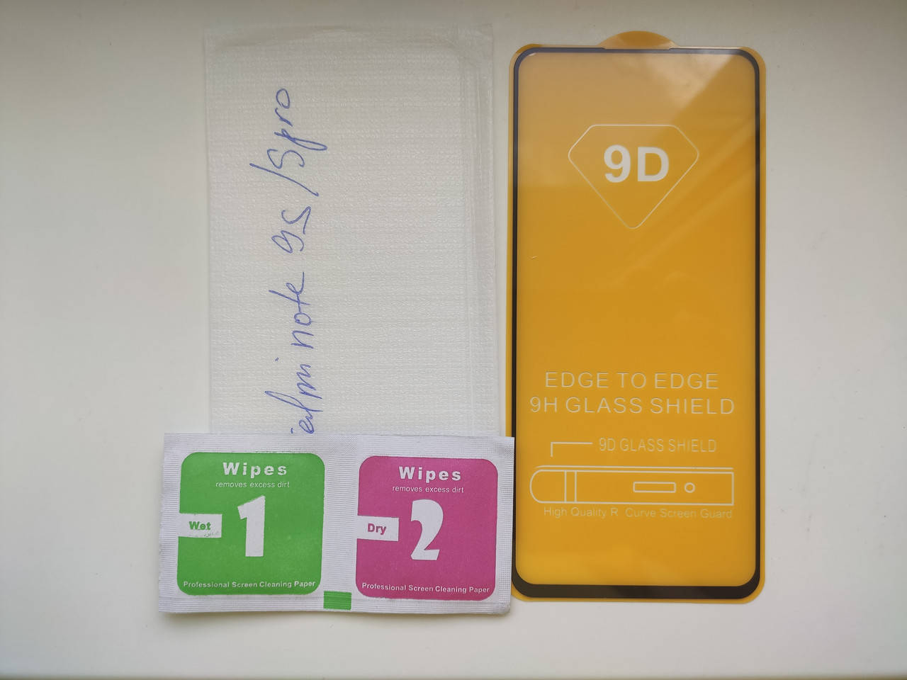 

Защитное стекло для Xiaomi Redmi Note 9s 9d полный клей