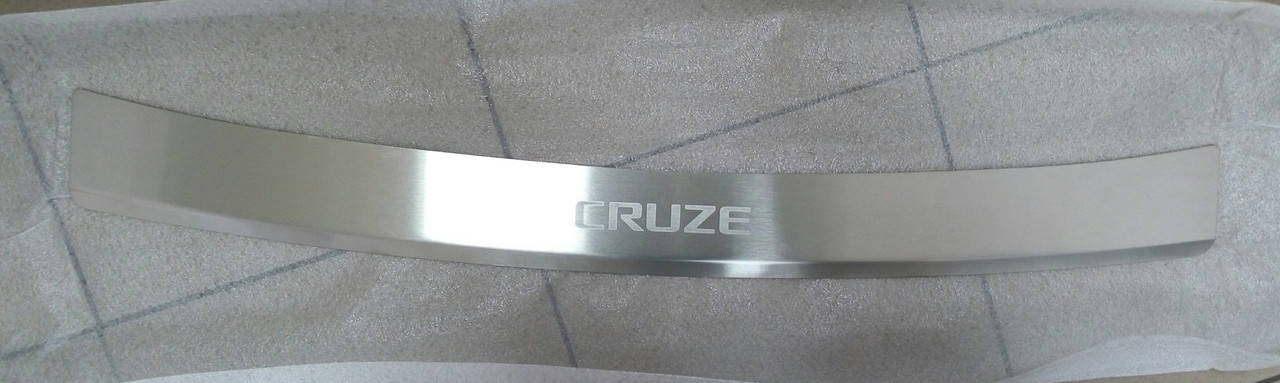 

Накладка на бампер с загибом Chevrolet Cruze 4D 2008-