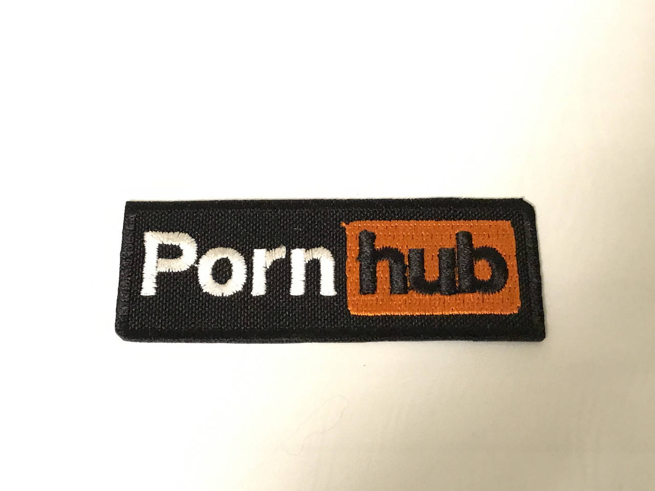 

Нашивка PornHub / ПорнХаб 70х25 мм, Разные цвета