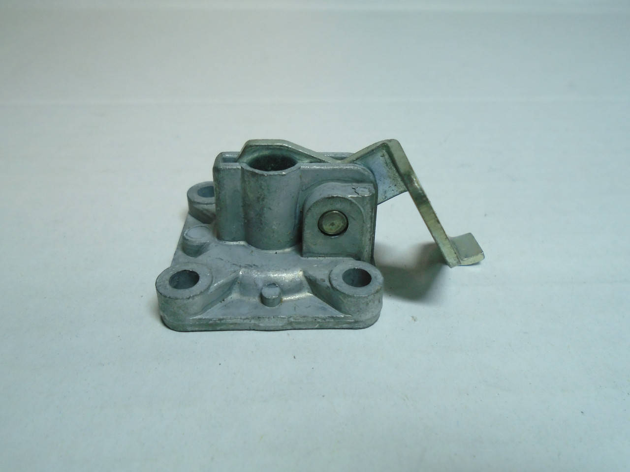 

Крышка мембраны (диафрагмы) ускорительного насоса Солекс в сборе