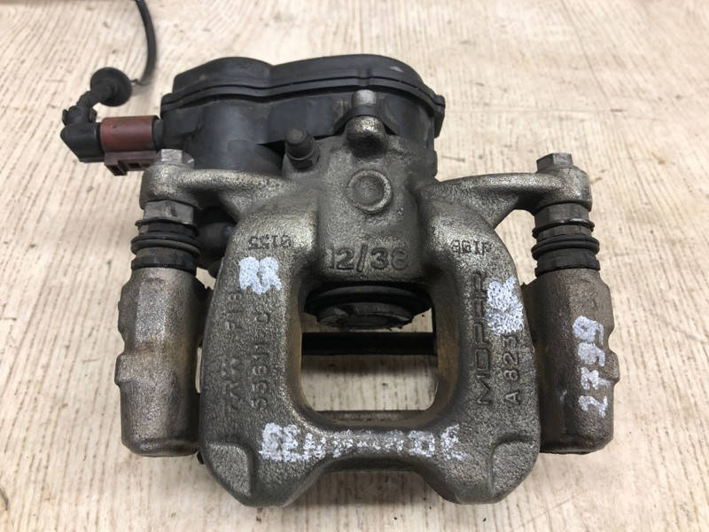 

Суппорт тормозной Jeep Renegade (Bu) 14- BU 2.4 ED6 2015 задн. прав. (б/у)