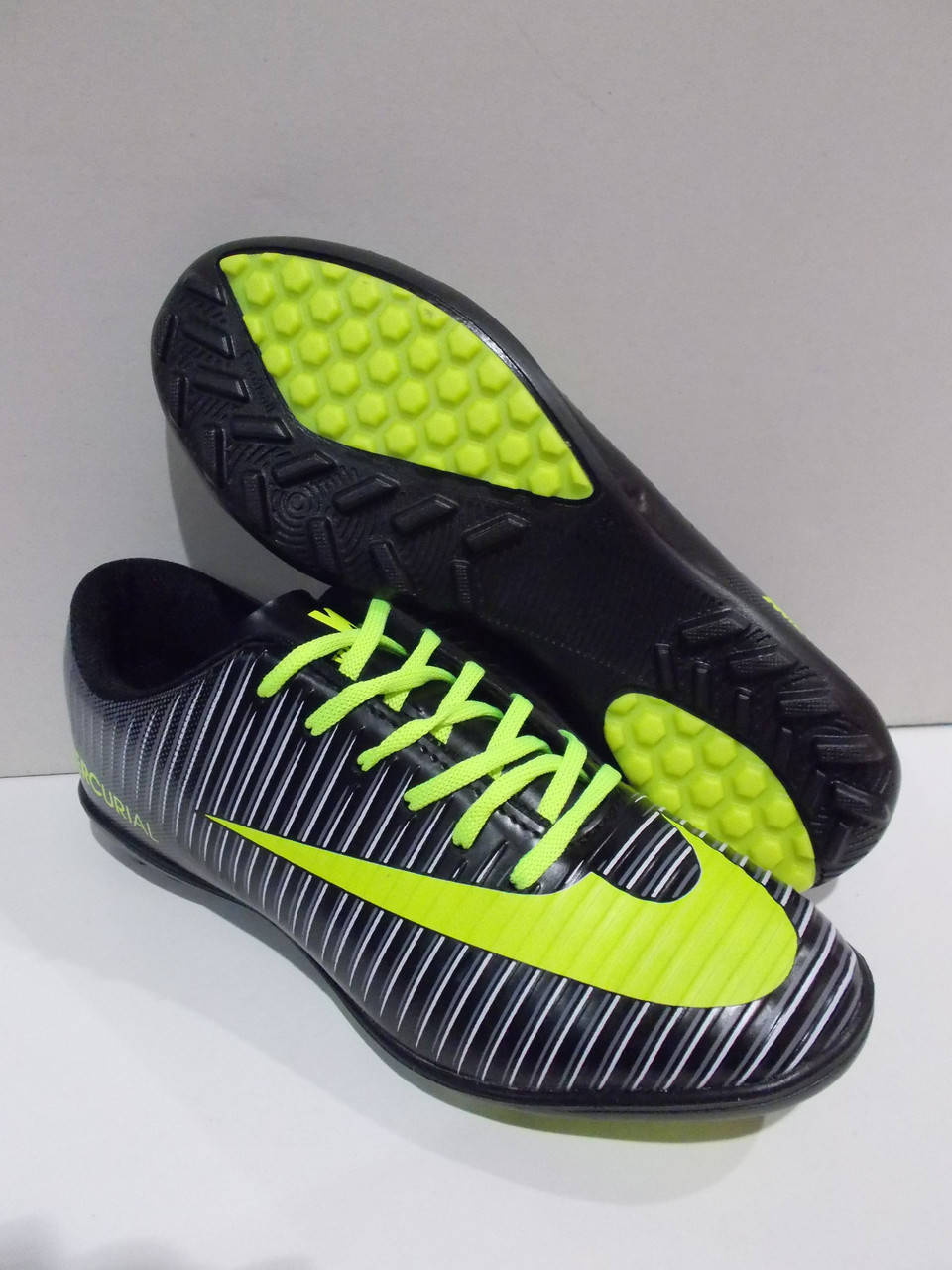 

Сороконожки футбольные Walked Mercurial, Черный