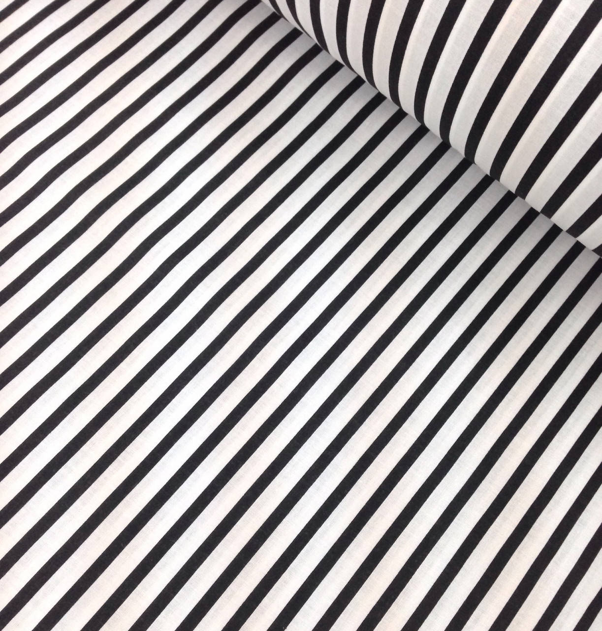 

Хлопковая ткань польская полоска черная (0188), Черный