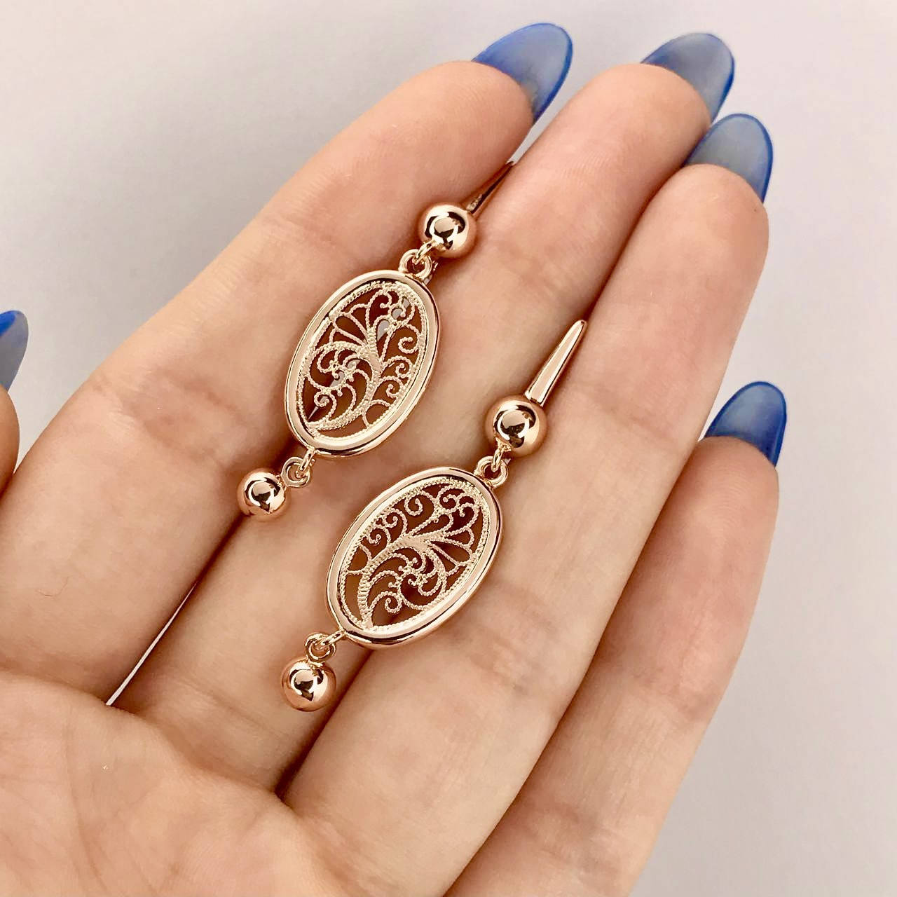 

Серьги с резными подвесками позолота 18к.