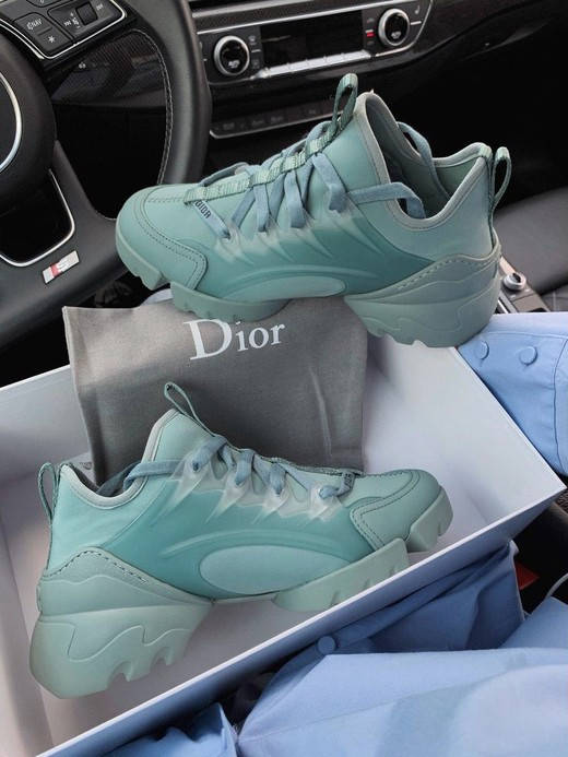 

Dior D-connect Mint