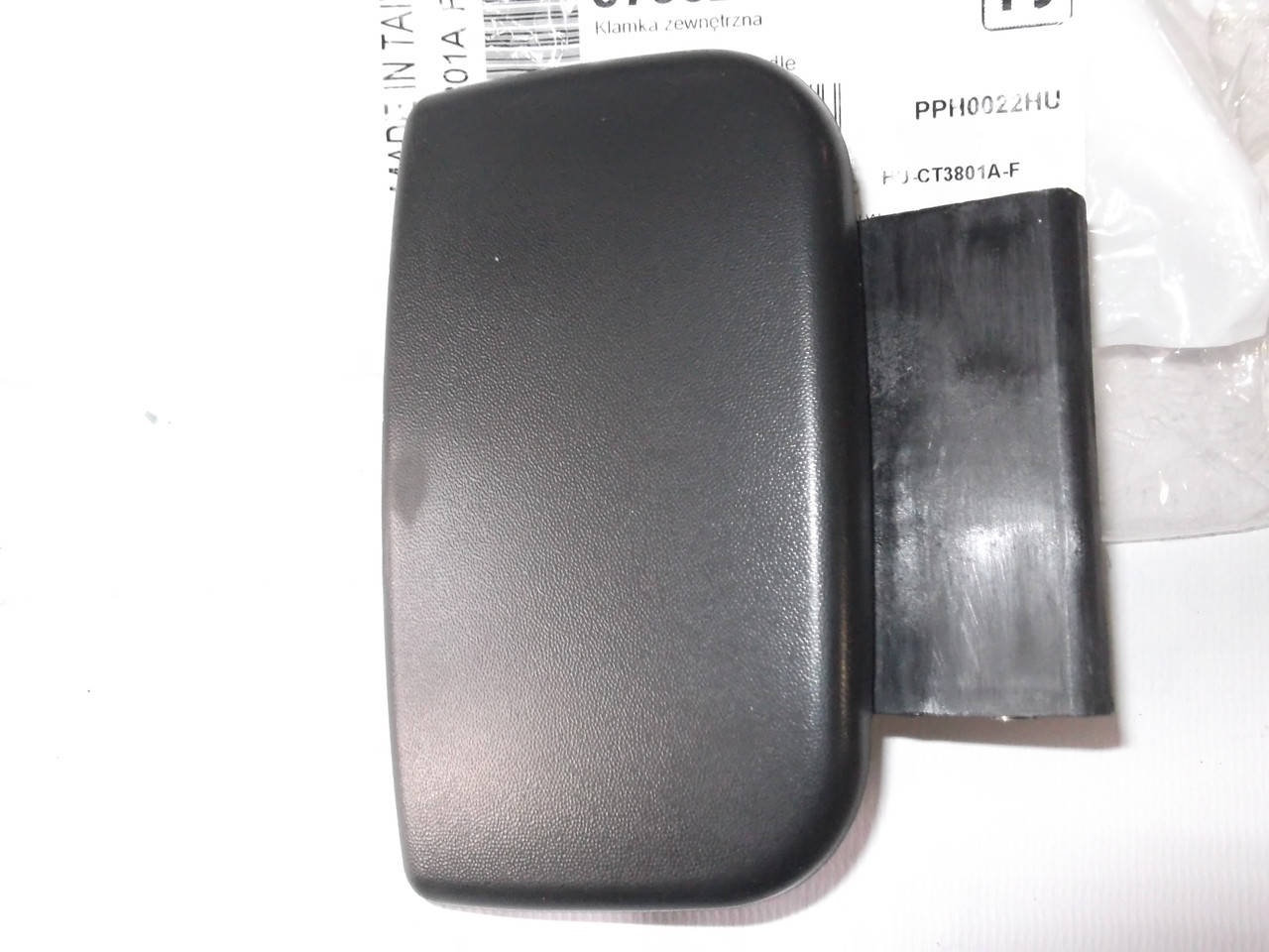 

Ручка передних левых, правых, задних дверей Berlingo, Partner 95-07
