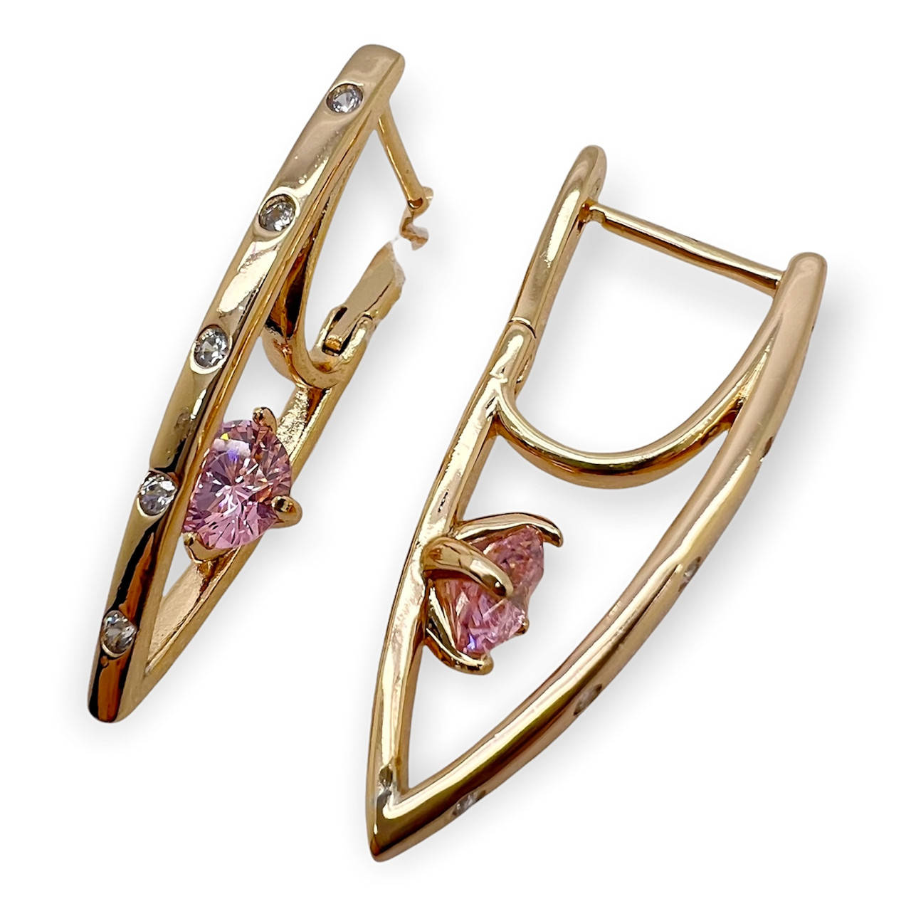 

Стильные серьги ксюпинг. 18к