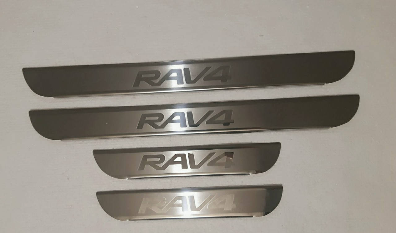 

Накладки на пороги Toyota Rav-4 (2007-2013) нержавейка