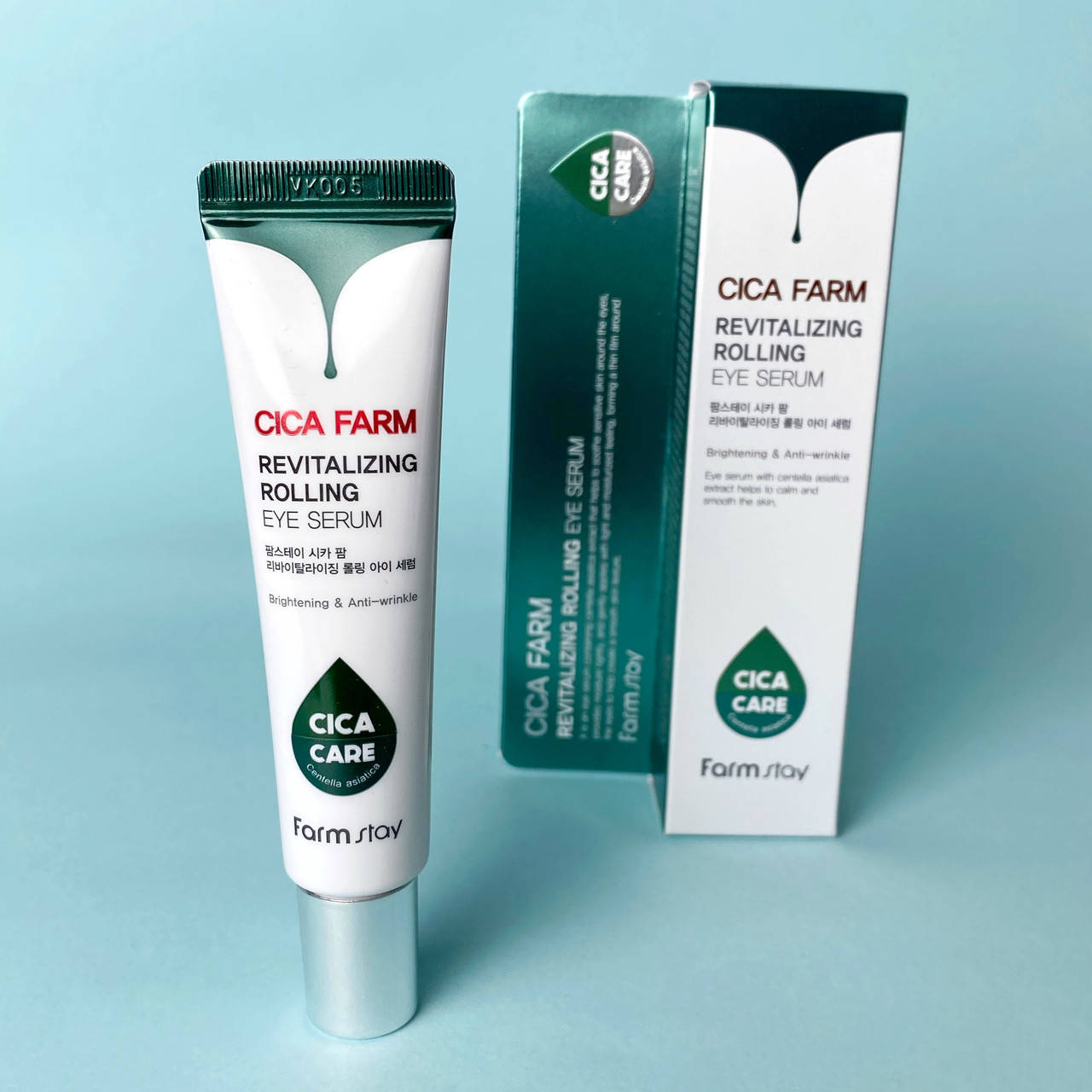 

Сыворотка-роллер с центеллой азиатской для кожи вокруг глаз Farm Stay Cica Farm Revitalizing Rolling Eye Serum